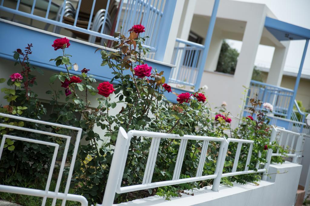 Apartamento Niriides Kyparissia Exterior foto