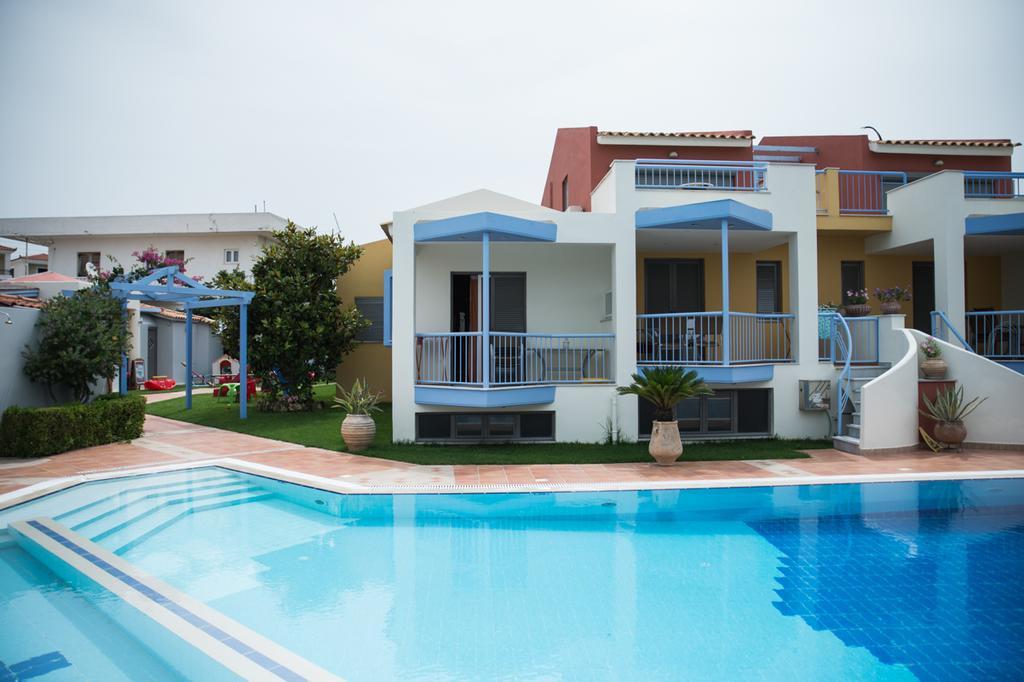 Apartamento Niriides Kyparissia Exterior foto