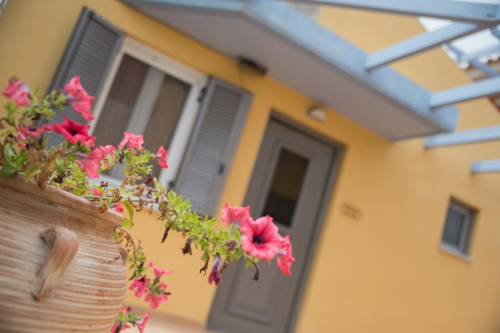 Apartamento Niriides Kyparissia Exterior foto